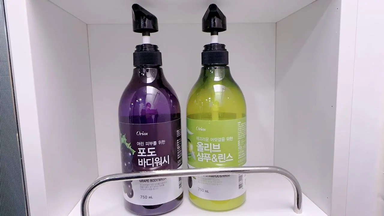 アパート 雲西Xxxアパートメント 韓国